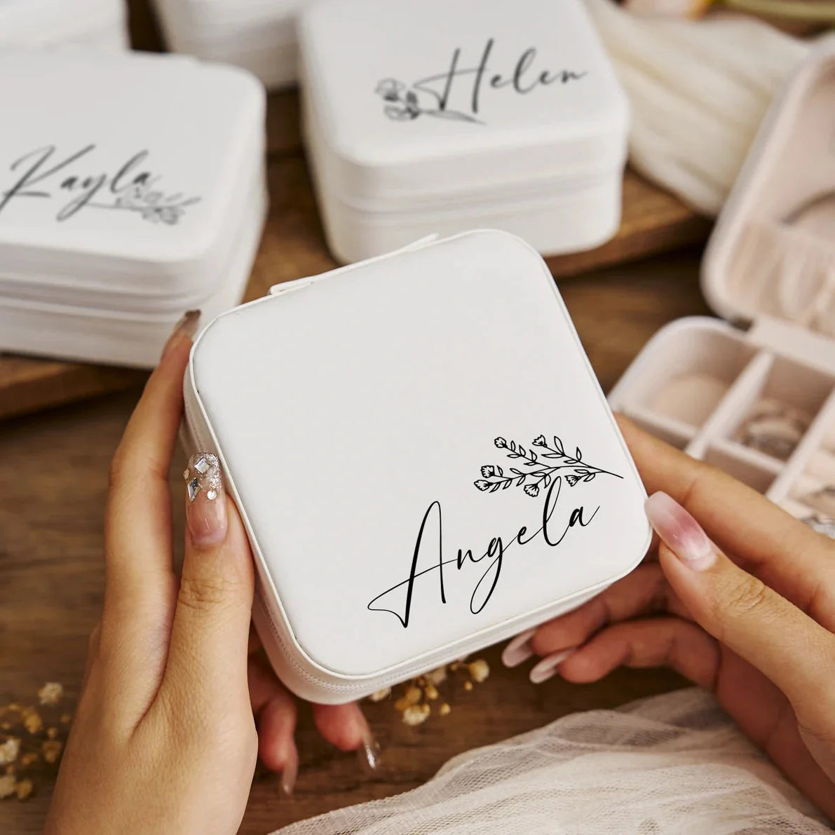 Personalized Travel Jewelry Box Custom Name Leather Case - Muveszi Pakistan (image 5)