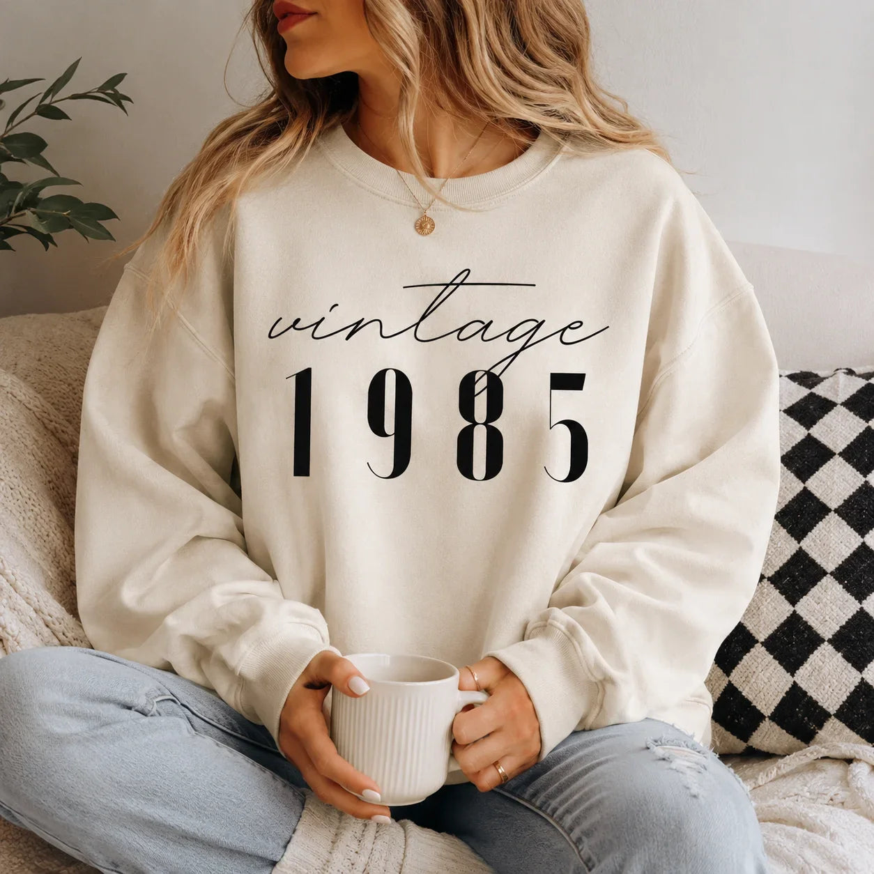 Personalized Vintage Birth Year Sweatshirt Birthday Gift - Muveszi Pakistan (image 2)
